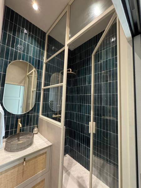 Ensemble paroi type verrière atelier aux Issambres