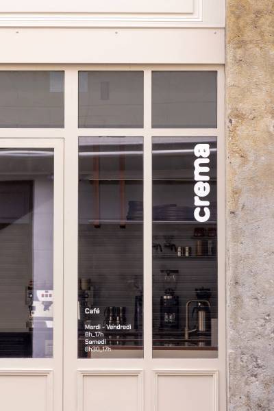 Devanture en acier d'un Coffee shop 