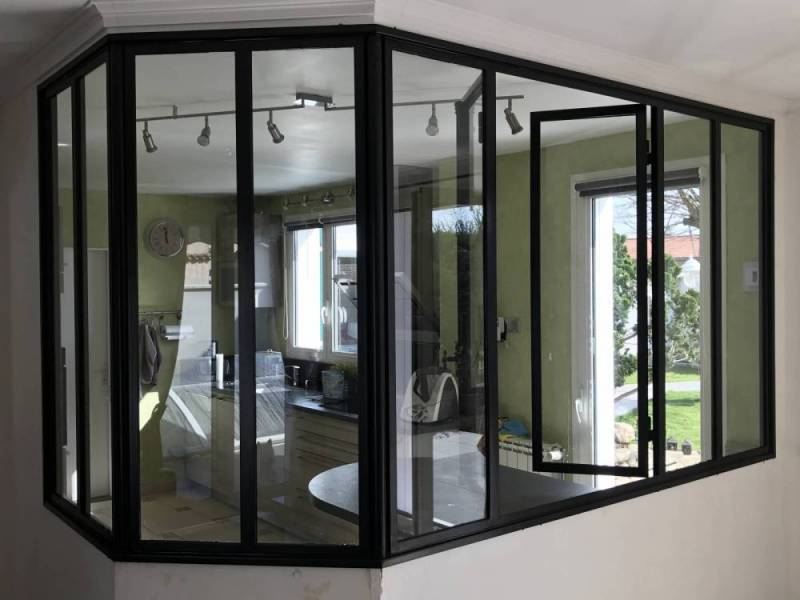 Cloison verrière pour cuisine à Craponne près de Lyon