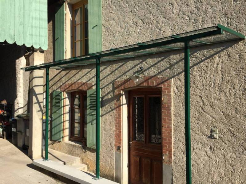 Pergola en acier vitrée à Annecy