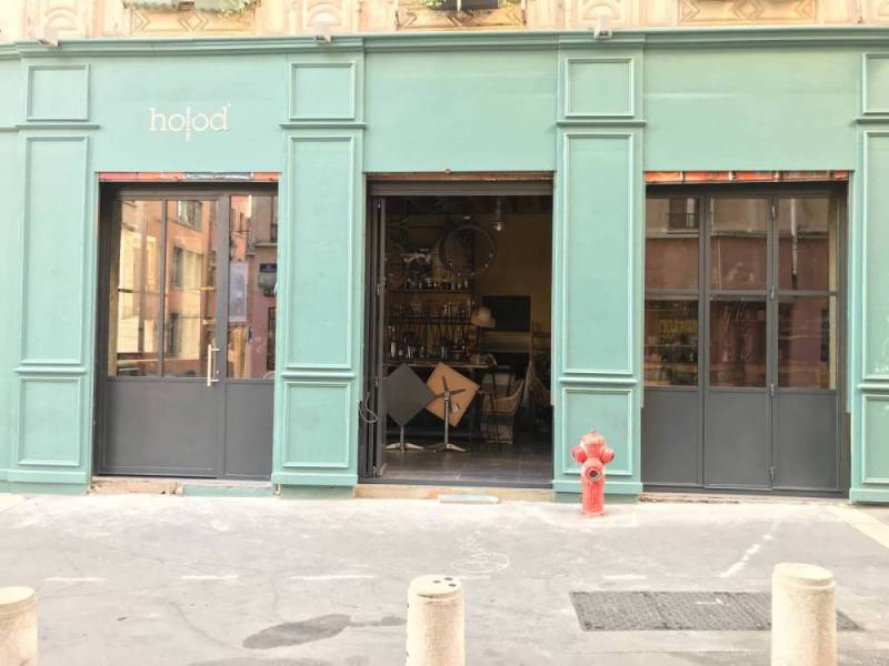 Fabricant menuiserie acier pour le restaurant Hood à Lyon