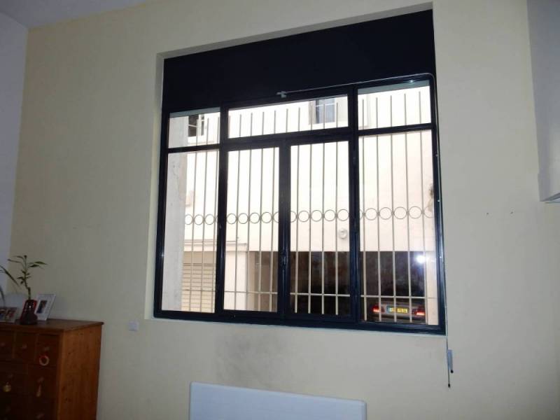 Verrière extérieure en acier sur mesure à Saint Quentin Fallavier