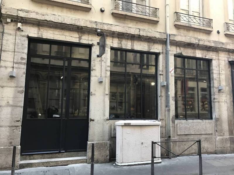 Menuiserie acier pour le pub Rambler à Lyon