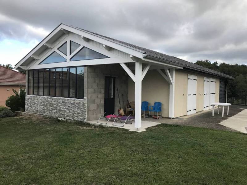 Menuiserie acier sur mesure à Heyrieux dans la région de Bourgoin Jallieu