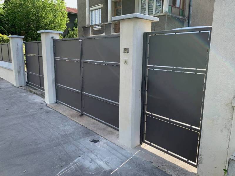 Ensemble portail et garde corps acier sur Lyon