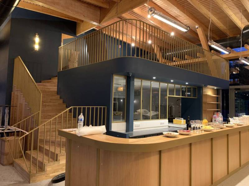 Aménagement intérieure d'une brasserie à St Didier au Mont d'Or proche de Lyon