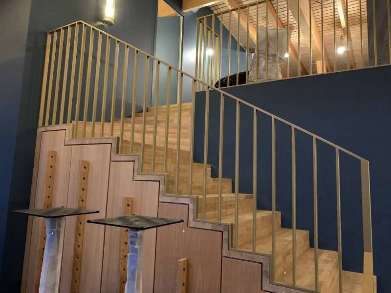 Aménagement intérieure d'une brasserie à St Didier au Mont d'Or proche de Lyon