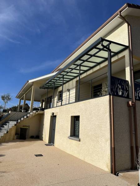 Pergola sur mesure sur Saint Hilaire de Brens