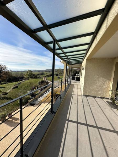 Pergola sur mesure sur Saint Hilaire de Brens