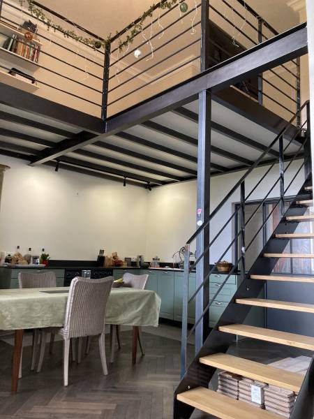 Mezzanine et escalier en acier à Saint Ègreve proche de Grenoble