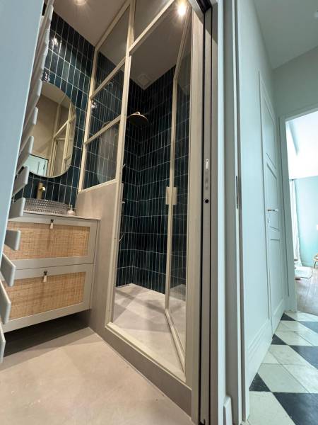 Ensemble paroi type verrière atelier aux Issambres