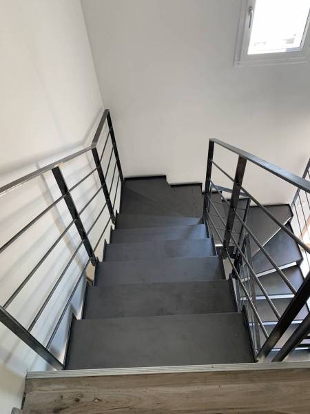 Escalier en acier sur Voiron