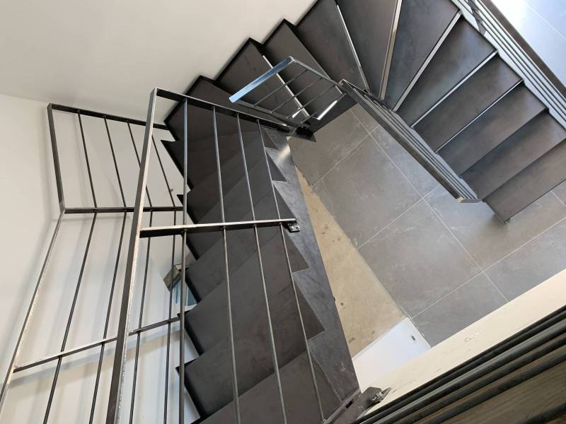 Escalier en acier sur Voiron