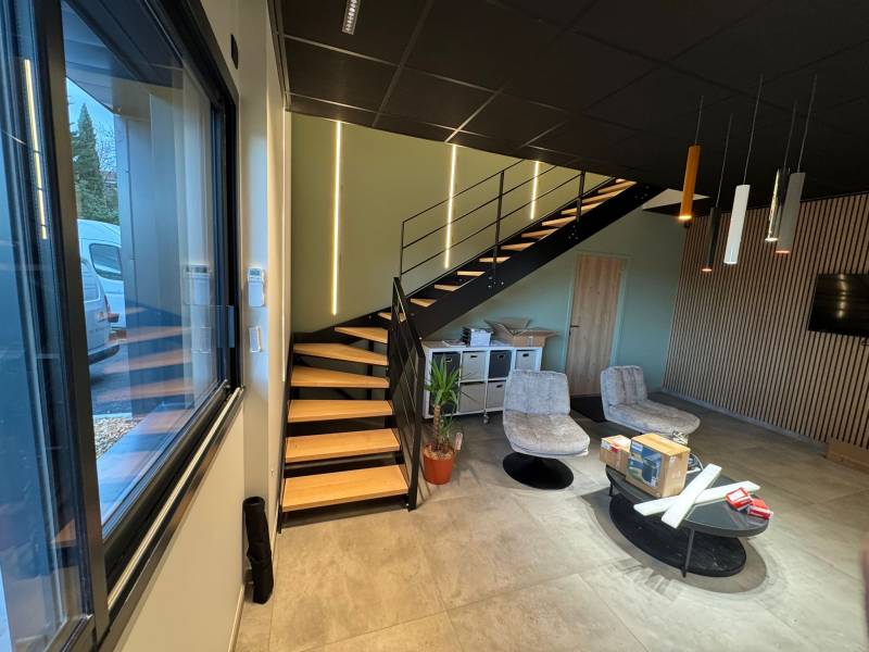 Escalier acier et bois sur mesure Vaulx en Velin