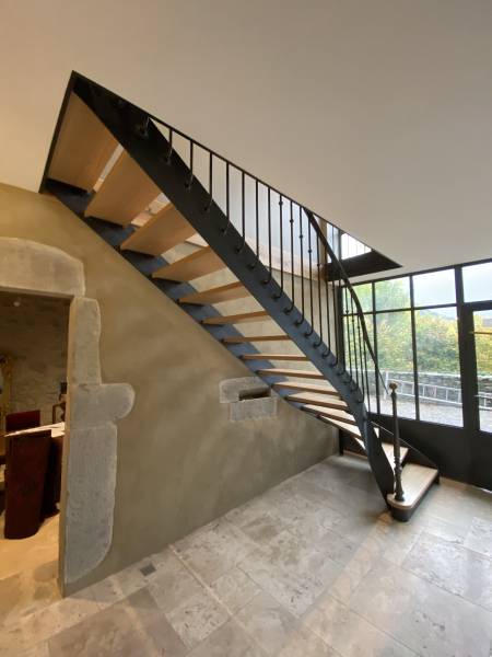 Escalier acier à Bonneville