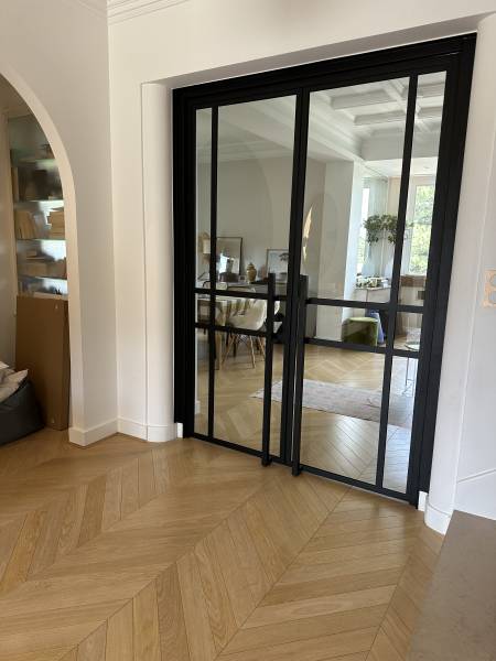 Verrière et portes vitrées en acier sur mesure à Saint-Julien-en-Genevois