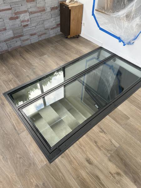 Trappe sur mesure avec partie fixe