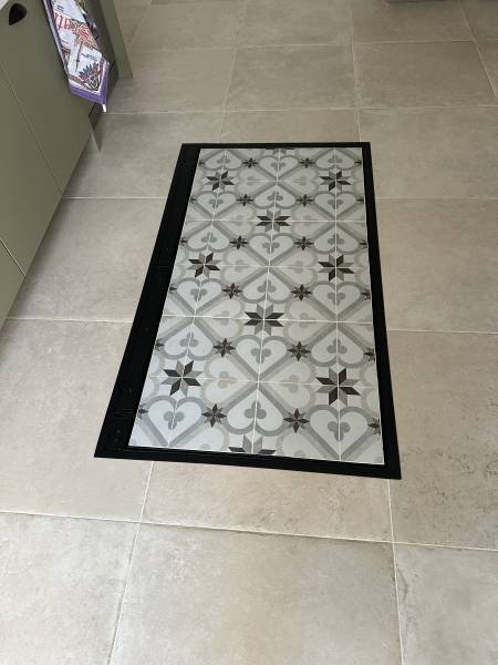 Fabrication d’une trappe de cave vitrée motorisée à Bourgoin-Jallieu (Isère)