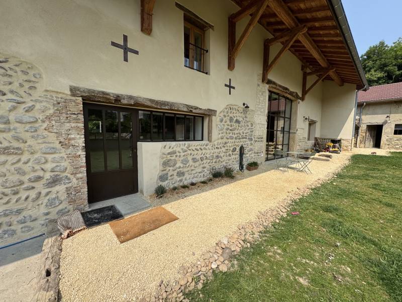 Menuiserie acier JANSEN à rupture thermique à ARTAS