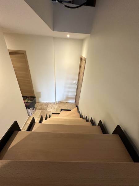 Escalier acier et bois en quart tournant à Annemasse