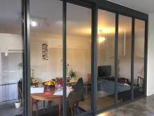 Notre zone d'activité pour ce service Réalisation d'un escalier en acier avec marches en bois sur mesure pour une maison à