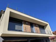 Notre zone d'activité pour ce service Fabrication de marquise en acier avec vitrage isolant pour entrée de maison ou local professionnel à