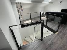 Notre zone d'activité pour ce service Réalisation d'un escalier en acier avec marches en bois sur mesure pour une maison à